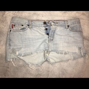 Old school HOLLISTER cut off denim shorts. size 11